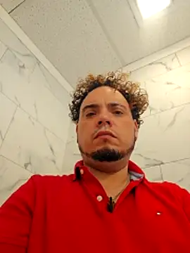 Snapshot of latinoflpr chatting on January 2026 08:18:02 PM latinoflpr online show from January 2026 08:18:02 PM