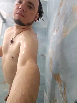 Snapshot of latinoflpr chatting on March 2026 03:25:01 PM latinoflpr online show from March 2026 03:25:01 PM