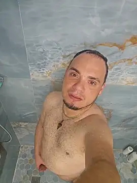 Snapshot of latinoflpr chatting on March 2026 03:06:02 AM latinoflpr online show from March 2026 03:06:02 AM