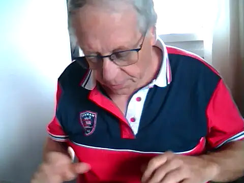 johnjohn622662 online show from September 2025 12:30:01 PM