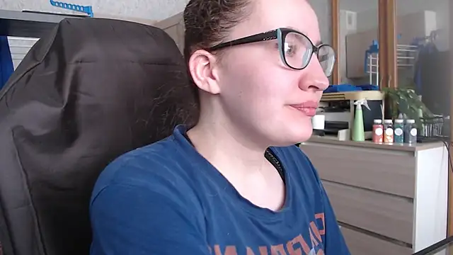 Snapshot of AnKey_Rayah chatting on February 2025 04:26:01 AM AnKey Rayah online show from February 2025 04:26:01 AM