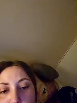 sofiabichota online show from February 2026 06:01:02 PM