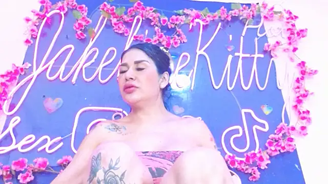 Snapshot of JakelineKitty chatting on November 2025 03:53:02 AM JakelineKitty online show from November 2025 03:53:02 AM