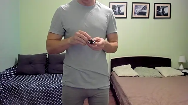 Marrymepls online show from April 2026 03:57:01 PM