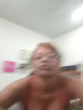 Snapshot of BustyMilf_ chatting on January 2026 12:41:01 PM BustyMilf online show from January 2026 12:41:01 PM