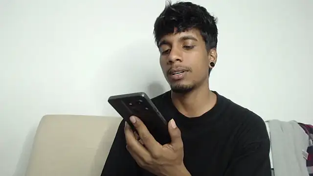 Snapshot of stevenosori chatting on April 2026 04:55:01 AM stevenosori online show from April 2026 04:55:01 AM