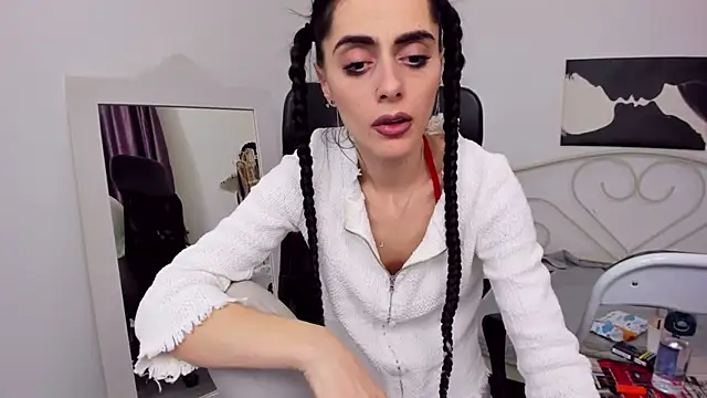 jessystarr online show from February 2025 07:16:01 PM