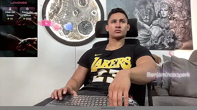 BenjaminCooperk online show from November 2025 03:06:02 AM