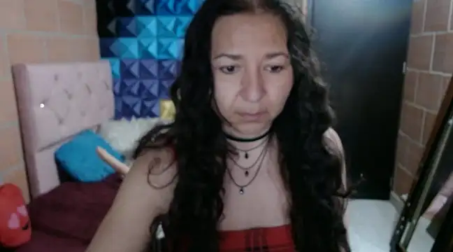 Snapshot of katifoxx chatting on December 2024 10:13:02 PM katifoxx online show from December 2024 10:13:02 PM