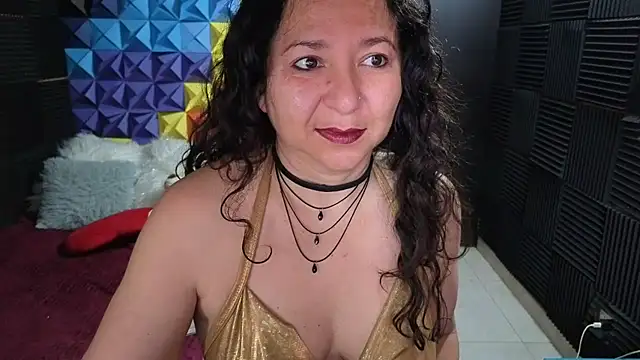 Snapshot of katifoxx chatting on October 2025 03:56:02 PM katifoxx online show from October 2025 03:56:02 PM