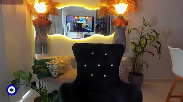 Angel Peach online show from March 2026 02:01:01 PM