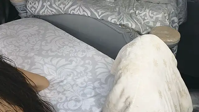 LilahXXXAxel online show from March 2026 12:30:02 PM