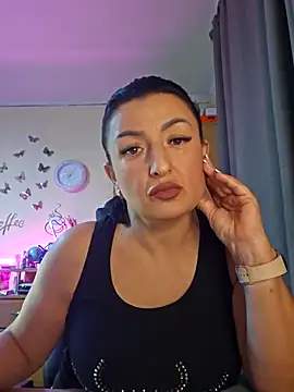 Hotangel75 online show from October 2025 06:48:01 AM