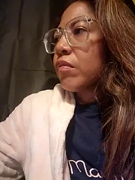 Snapshot of mila38 chatting on April 2026 09:37:02 PM mila38 online show from April 2026 09:37:02 PM