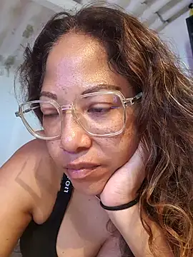 Snapshot of mila38 chatting on July 2026 05:37:01 PM mila38 online show from July 2026 05:37:01 PM