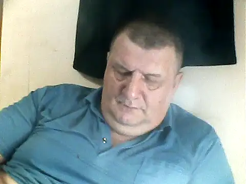 Vyrtous579 online show from November 2025 03:32:02 PM