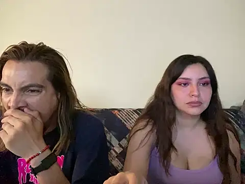 Snapshot of Jack_Emily1 chatting on January 2025 09:29:01 PM Jack Emily1 online show from January 2025 09:29:01 PM