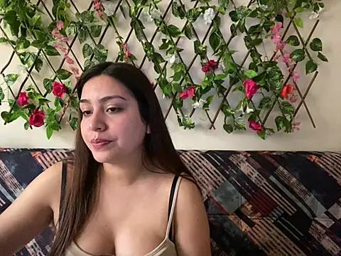 Snapshot of Jack_Emily1 chatting on March 2025 04:34:02 PM Jack Emily1 online show from March 2025 04:34:02 PM