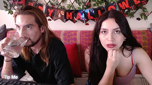 Snapshot of Jack_Emily1 chatting on October 2025 09:04:02 PM Jack Emily1 online show from October 2025 09:04:02 PM