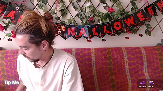 Snapshot of Jack_Emily1 chatting on October 2025 05:13:02 PM Jack Emily1 online show from October 2025 05:13:02 PM