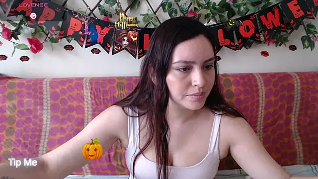 Snapshot of Jack_Emily1 chatting on October 2025 05:25:01 PM Jack Emily1 online show from October 2025 05:25:01 PM