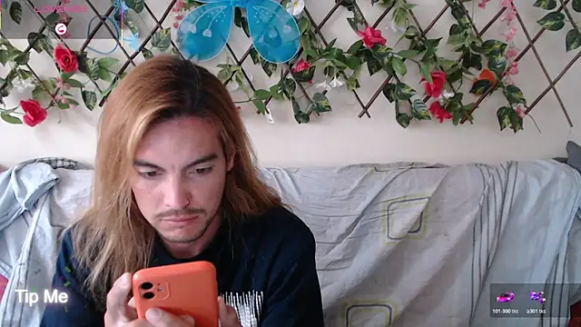 Snapshot of Jack_Emily1 chatting on November 2025 05:44:02 PM Jack Emily1 online show from November 2025 05:44:02 PM