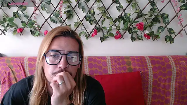 Jack Emily1 online show from May 2026 08:25:02 PM
