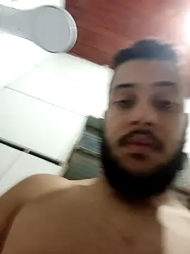 Snapshot of AzureKnee chatting on March 2026 09:40:02 PM AzureKnee online show from March 2026 09:40:02 PM