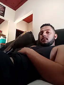 Snapshot of AzureKnee chatting on April 2026 12:03:02 PM AzureKnee online show from April 2026 12:03:02 PM