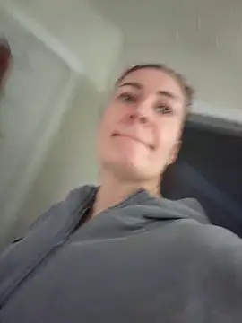 Snapshot of HollyTattoo chatting on February 2026 06:36:01 PM HollyTattoo online show from February 2026 06:36:01 PM