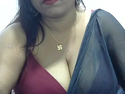 ROSEE MERRYYYY online show from December 2025 12:47:02 PM