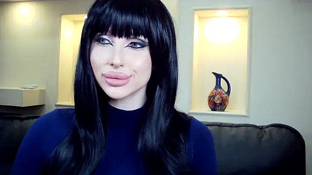 Lady Joli online show from November 2025 09:20:01 PM