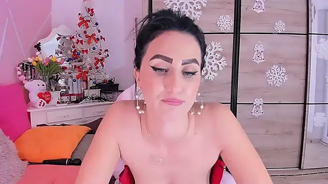 Maryelle online show from December 2024 11:35:01 PM