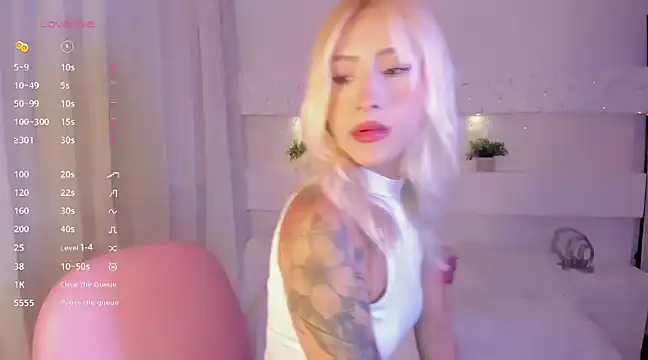 AshleyRoys online show from December 2024 05:46:01 PM