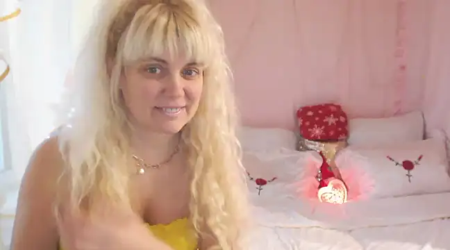 SunnySylvia online show from December 2024 06:52:01 AM