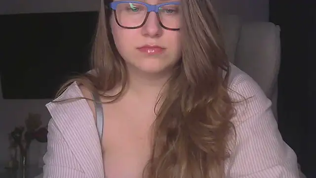 SeasonalSomeone online show from March 2026 12:05:01 AM