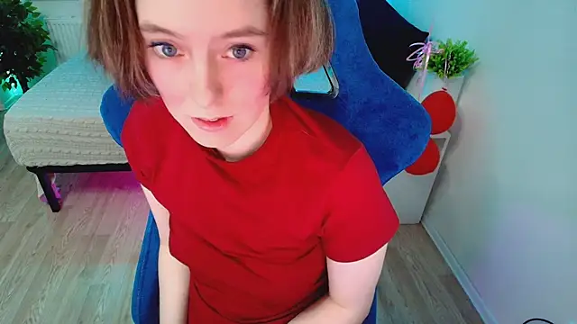 Snapshot of CranberryHot chatting on October 2025 07:36:02 PM CranberryHot online show from October 2025 07:36:02 PM