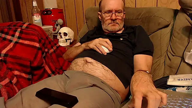 Snapshot of snickers1 chatting on November 2025 02:11:02 AM snickers1 online show from November 2025 02:11:02 AM