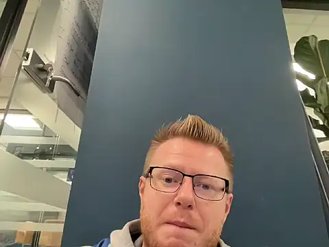 fmodel online show from January 2025 10:54:01 AM