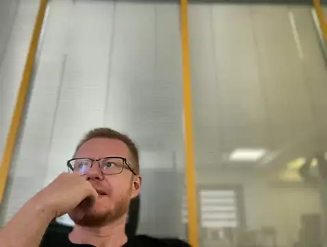 fmodel online show from October 2025 09:41:01 AM