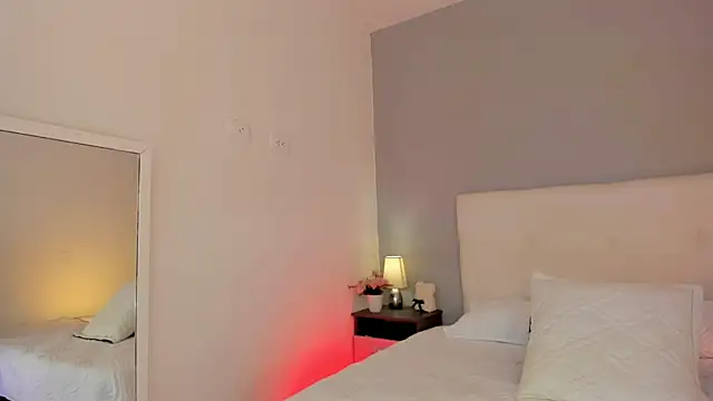 Snapshot of NataliaBuiles chatting on November 2025 06:28:02 PM NataliaBuiles online show from November 2025 06:28:02 PM