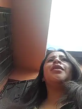 latinfemale online show from January 2025 06:57:02 PM