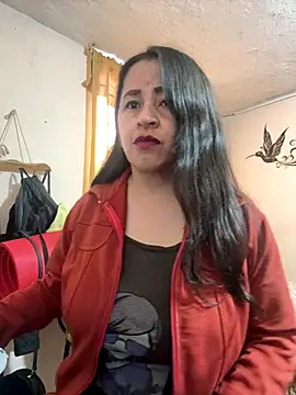 latinfemale online show from October 2025 09:47:01 PM