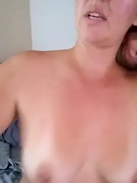 Mllesha74000 online show from September 2025 04:39:02 PM