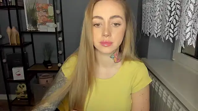 Snapshot of sexyCoralie chatting on January 2025 07:31:01 AM sexyCoralie online show from January 2025 07:31:01 AM