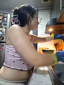 linda-schmidt online show from September 2025 07:58:02 PM