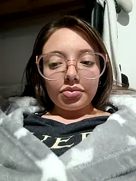 linda-schmidt online show from November 2025 01:53:01 AM