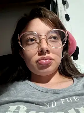 linda-schmidt online show from December 2025 01:35:02 AM