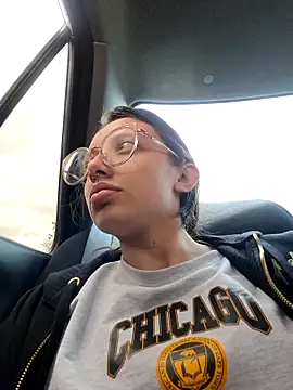 linda-schmidt online show from April 2026 05:07:01 PM