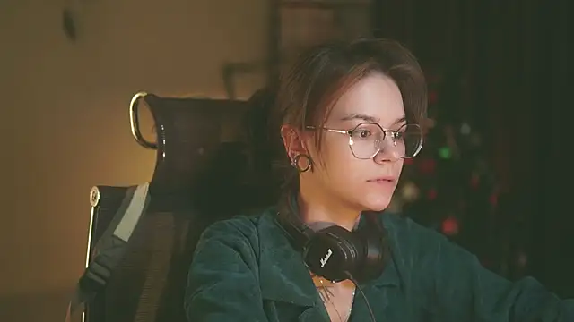 alyssa sweet online show from January 2026 06:40:01 AM